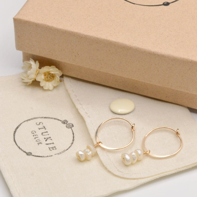 Parel oorbellen ringetjes